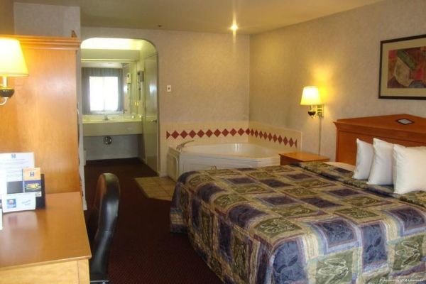 Americas Best Value Inn (Manteca)